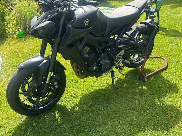 2017 Yamaha MT-09 (FZ-09), чёрный, 830000 рублей - вид 5