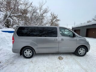 2011 Hyundai Grand Starex I, серый, 1470000 рублей, вид 3