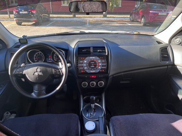2010 Mitsubishi ASX I, белый, 770000 рублей - вид 8