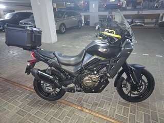 2025 QJMotor SVT 650, чёрный, 580000 рублей, вид 1