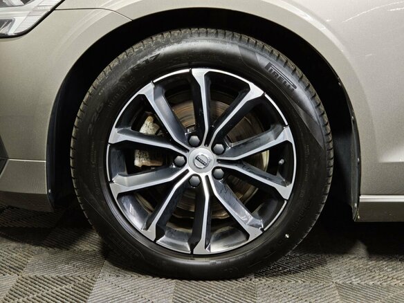 2022 Volvo S60 III, серый - вид 8