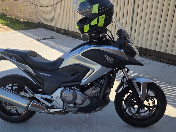 2012 Honda NC 700X, серебристый, 510000 рублей