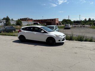 2011 Ford Focus III, белый, 750000 рублей, вид 3