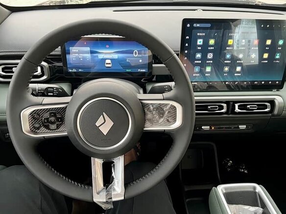 2024 Baojun Yep Plus, чёрный, 1144000 рублей - вид 5