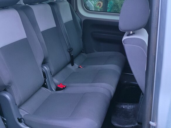 2013 Volkswagen Caddy III Рестайлинг, серебристый, 1300000 рублей - вид 16