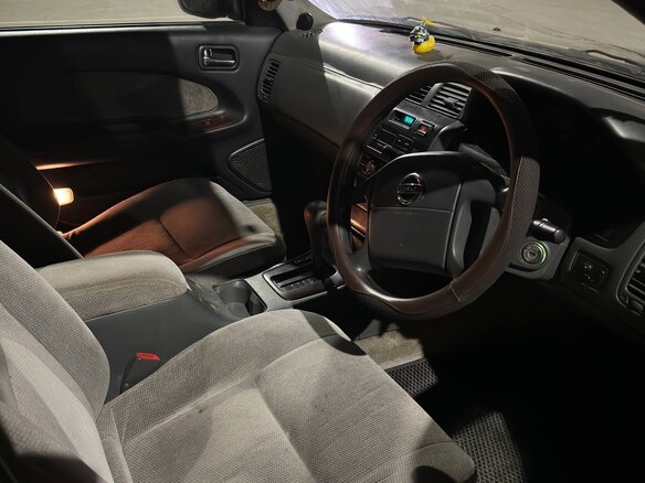 1995 Nissan Cefiro II (A32), синий, 220000 рублей - вид 5