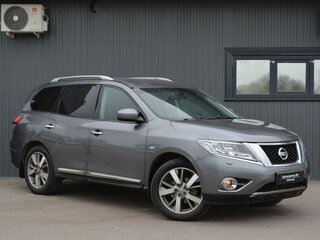 2015 Nissan Pathfinder IV, серый, 1899888 рублей, вид 4