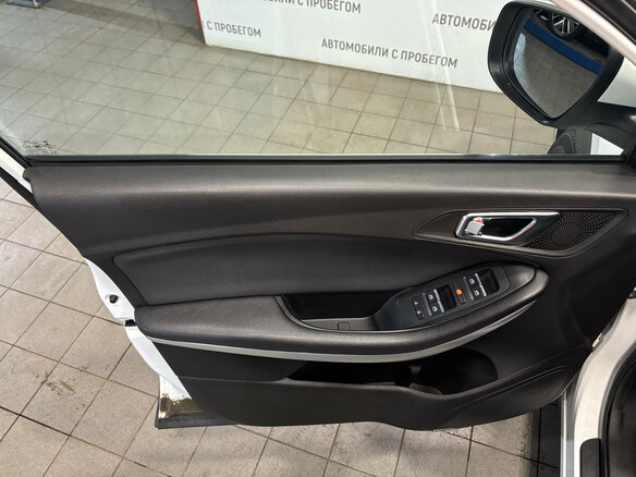 2019 Chery Tiggo 7 I, белый - вид 13