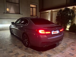 2020 BMW 5 серии 523d VII (G30/G31/G38) Рестайлинг, серый, 3200000 рублей, вид 5