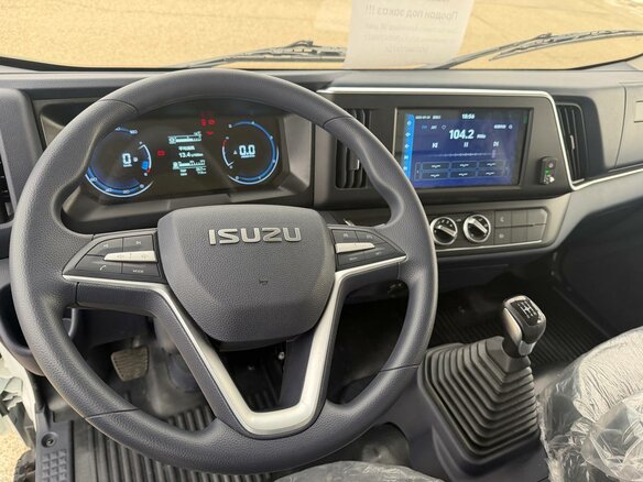 2026 Isuzu Elf (N-series), белый, 4800000 рублей - вид 7