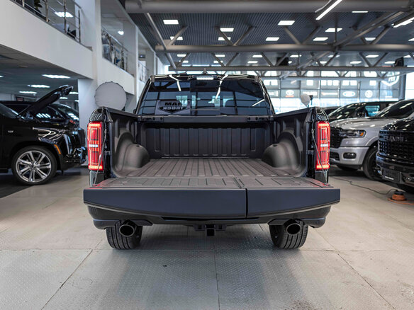 2026 Ram 1500 Crew Cab eTorque V Рестайлинг, чёрный, 11478302 рублей - вид 9