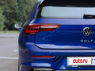 2021 Volkswagen Golf VII Рестайлинг, синий, 2420000 рублей, вид 4
