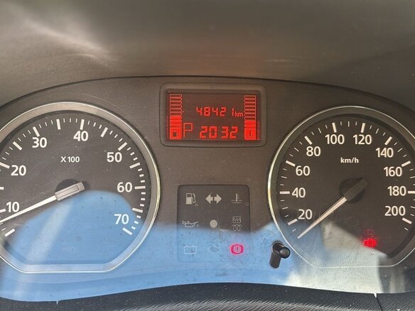 2014 Nissan Terrano III (D10), белый, 940000 рублей - вид 6