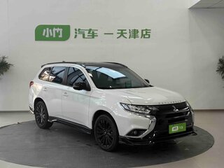 2022 Mitsubishi Outlander III Рестайлинг 3, белый, 2396000 рублей, вид 2