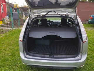 2011 Ford Focus II Рестайлинг, серебристый, 500000 рублей, вид 5