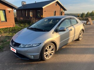 2011 Honda Civic VIII Рестайлинг, серебристый, 1270000 рублей, вид 3