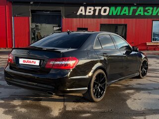 2010 Mercedes-Benz E-Класс 200 5G-Tronic IV (W212, S212, C207), чёрный, 1530000 рублей, вид 3