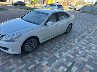 2013 Hyundai Equus II Рестайлинг, белый, 900000 рублей, вид 4