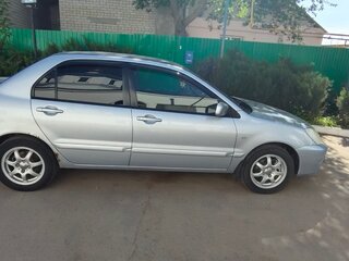 2007 Mitsubishi Lancer IX Рестайлинг, серебристый, 400000 рублей, вид 3