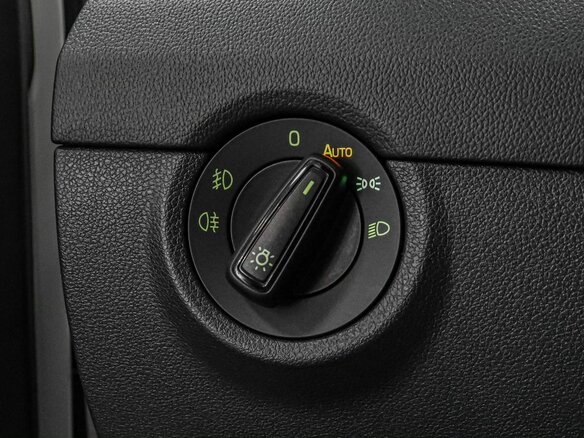 2018 Skoda Octavia III (A7) Рестайлинг, белый, 2349000 рублей - вид 14