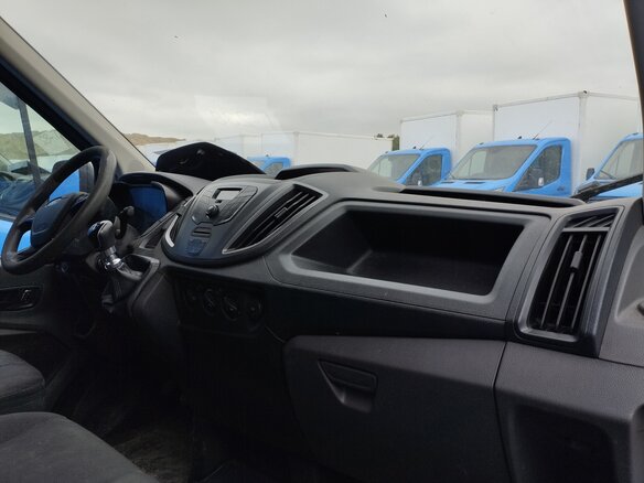 2021 Ford Transit, синий, 3405000 рублей - вид 4