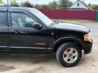 2005 Ford Explorer III, чёрный, 850000 рублей, вид 5