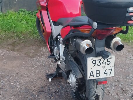 2002 Honda VFR 800, красный, 390000 рублей, вид 4