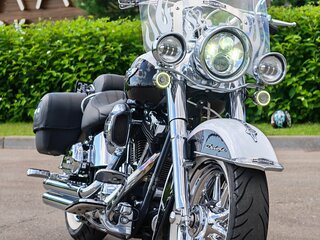 2006 Harley-Davidson Softail Deluxe, белый, 2100000 рублей, вид 2