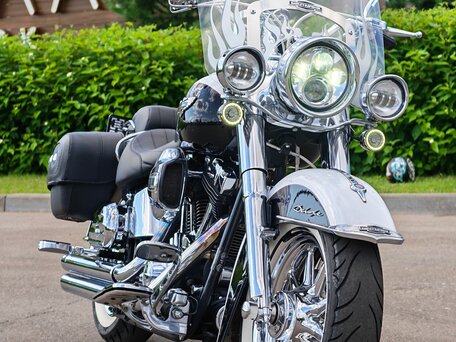 2006 Harley-Davidson Softail Deluxe, белый, 2100000 рублей, вид 2