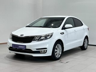 2017 Kia Rio III Рестайлинг, белый, 915000 рублей, вид 1