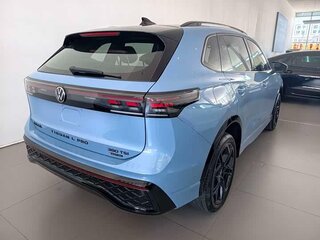 2026 Volkswagen Tiguan III (NA Market), голубой, 4970285 рублей, вид 5