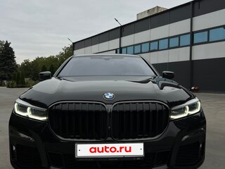 2019 BMW 7 серии Long 750Li xDrive VI (G11/G12) Рестайлинг, чёрный, 8540000 рублей, вид 4