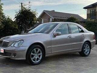 2005 Mercedes-Benz C-Класс 200 II (W203) Рестайлинг, розовый, 735000 рублей, вид 1