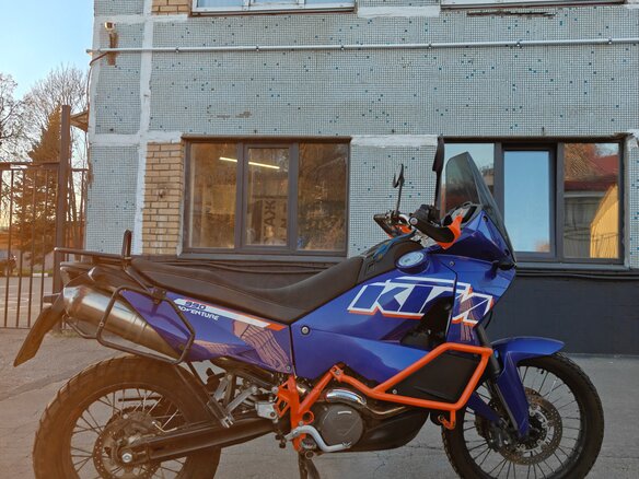2012 KTM 990 Adventure, синий, 800000 рублей - вид 3