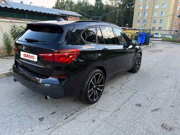 2018 BMW X1 20i xDrive II (F48), чёрный - вид 4