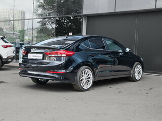 2018 Hyundai Elantra VI (AD), чёрный, 1397000 рублей, вид 4