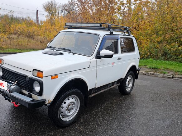 2003 Lada (ВАЗ) 2121 (4x4) I Рестайлинг, белый, 250000 рублей