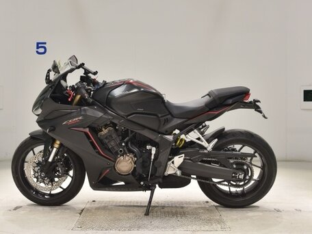 2020 Honda CBR 650R, чёрный, 790000 рублей, вид 1