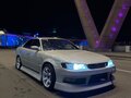 1996 Toyota Mark II VII (X90), белый, 730000 рублей