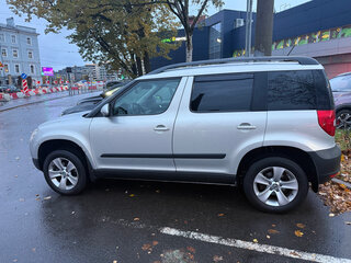 2013 Skoda Yeti I, серебристый, 710000 рублей, вид 3