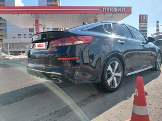 2019 Kia Optima IV Рестайлинг, чёрный, 1600000 рублей, вид 2