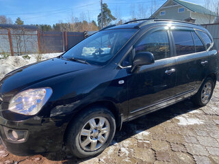 2007 Kia Carens II (UN), чёрный, 850000 рублей, вид 2
