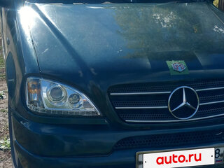 1998 Mercedes-Benz M-Класс 230 I (W163), зелёный, 370000 рублей, вид 2
