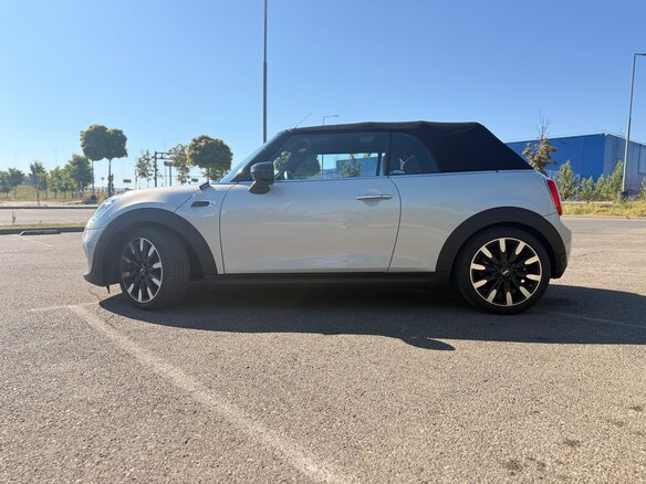 2020 Mini Cabrio Cooper III Рестайлинг, серый, 2700000 рублей - вид 7