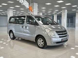 2011 Hyundai Grand Starex I, серебристый, 1130000 рублей, вид 4
