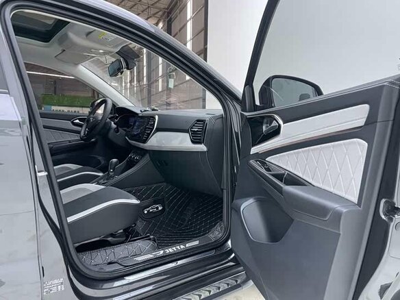 2023 Jetta VS7 I Рестайлинг 1, чёрный, 1550000 рублей - вид 12