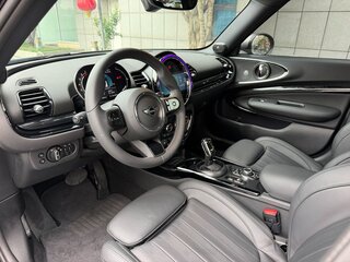 2023 Mini Clubman Cooper II Рестайлинг, серый, 1800000 рублей, вид 5