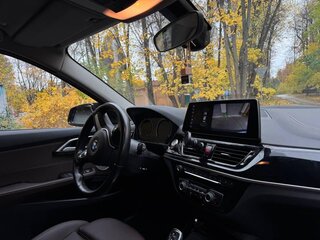 2021 BMW 1 серии 120i III (F52) Рестайлинг, синий, 2560000 рублей, вид 5