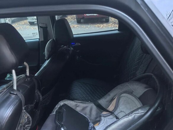 2012 Ford Focus III, чёрный, 500000 рублей - вид 4
