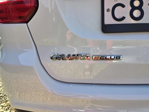 2025 Lada (ВАЗ) Granta I Рестайлинг, белый, 970000 рублей - вид 10